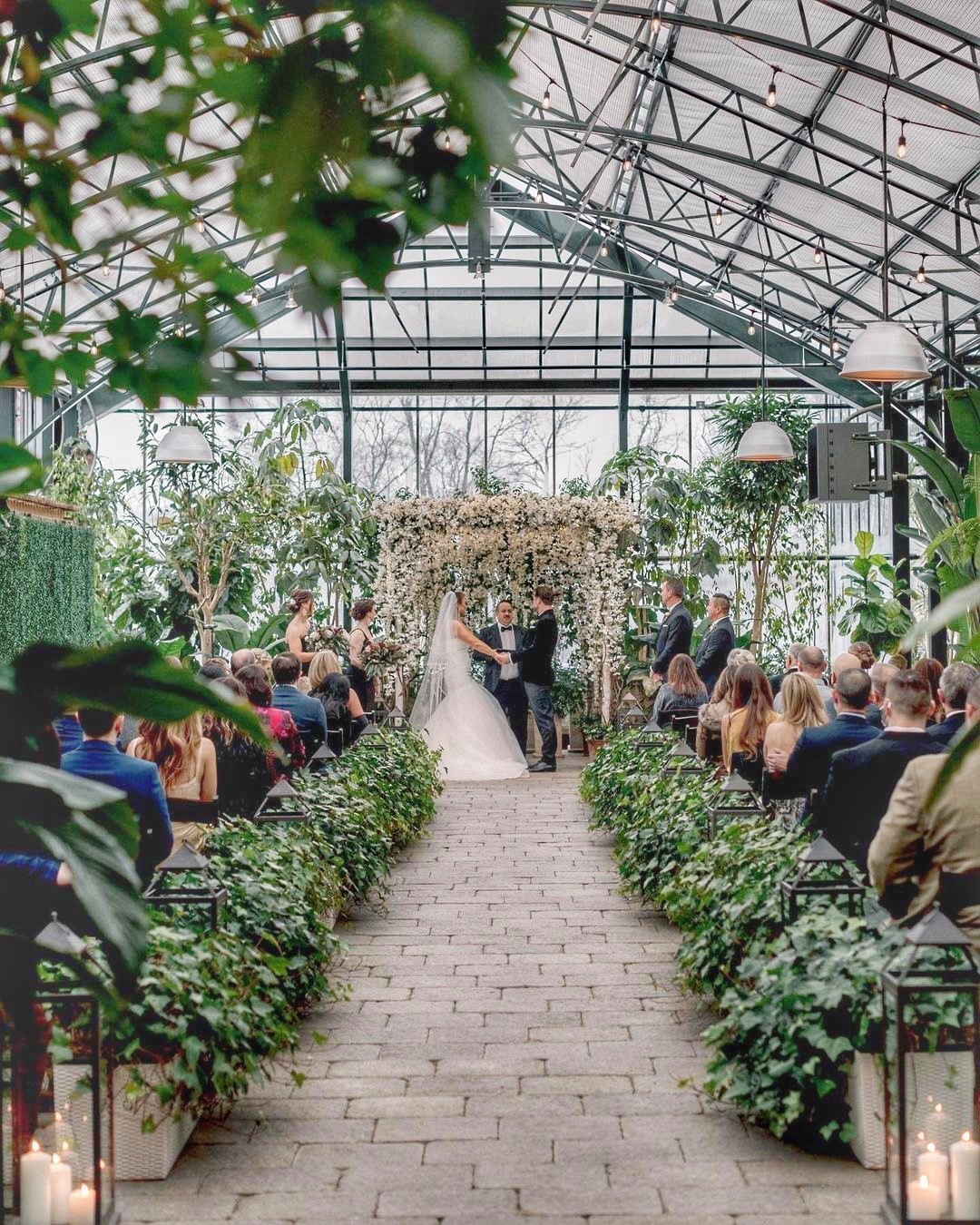 Breeze Hill Farm Wedding Price How Much Does it Cost to Tie the Knot