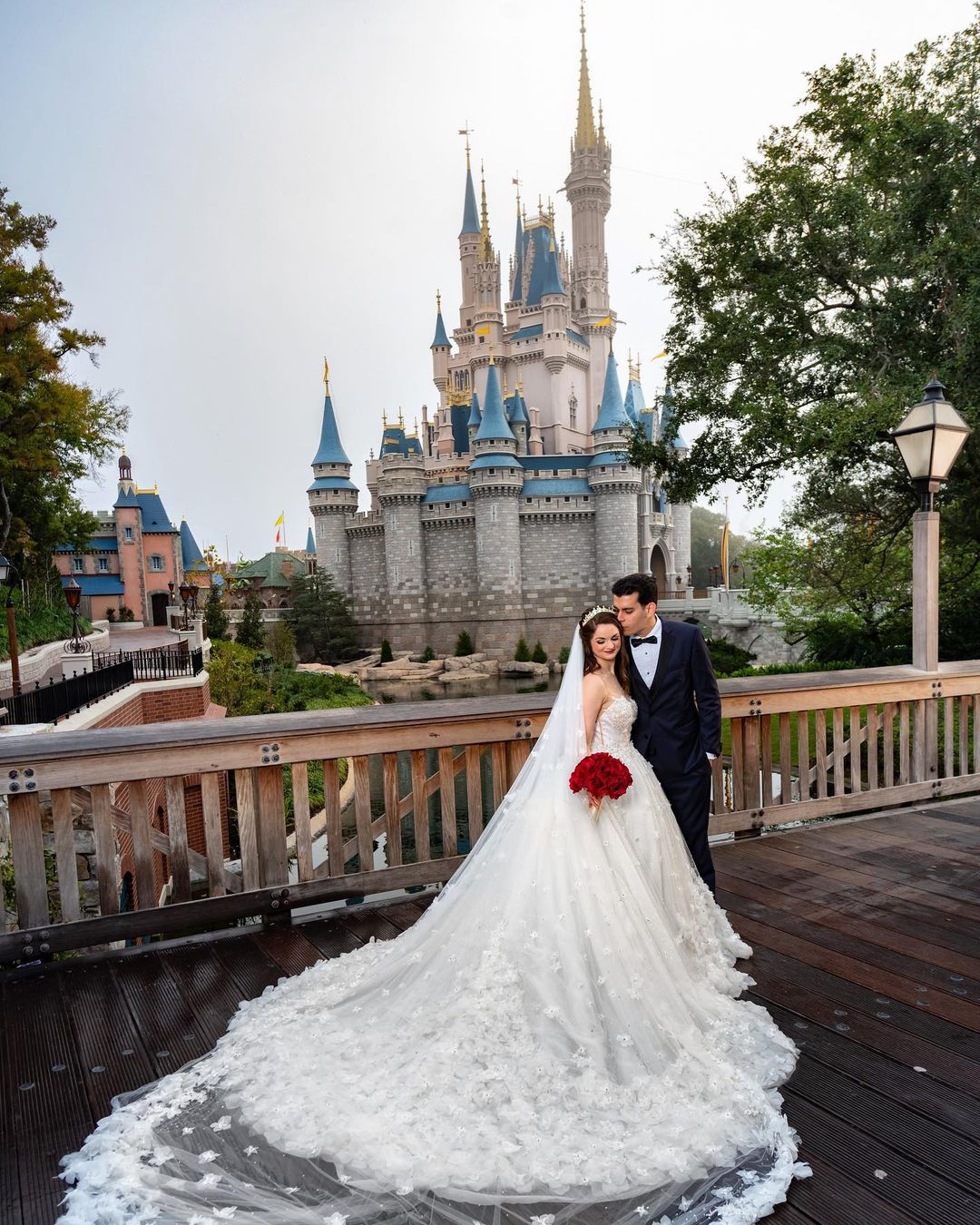 how-much-does-a-disney-world-wedding-cost-bridespedia